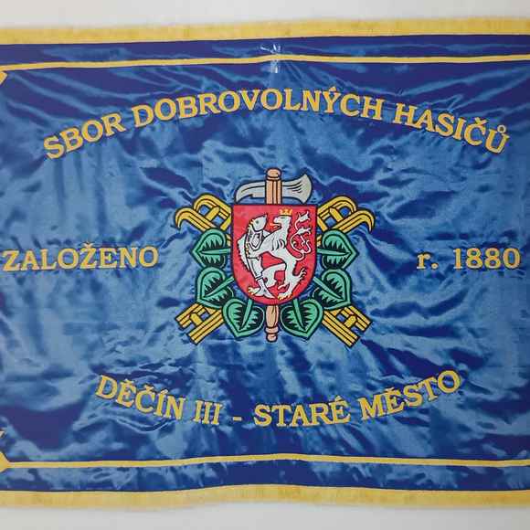 Lícová strana praporu JSDH Děčín III Staré Město